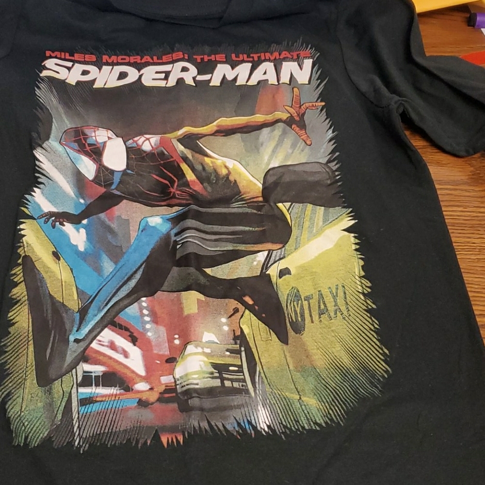 MARVEL Spider-Man long sleeve shirt